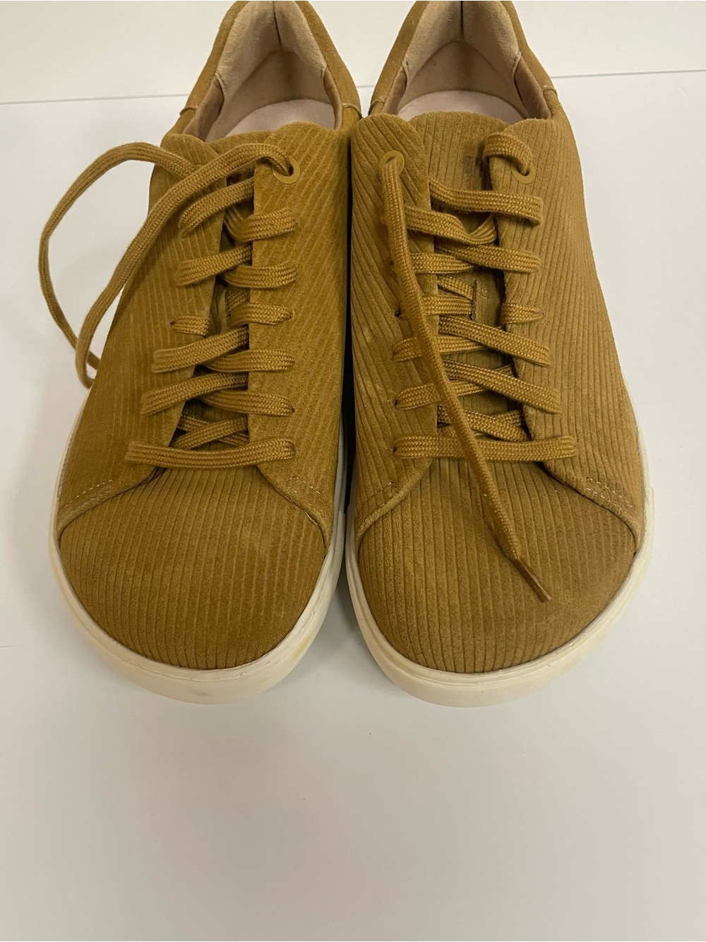 Birkenstock Bend Low Suede Sneakers EU 42 – Yellow Ochre
